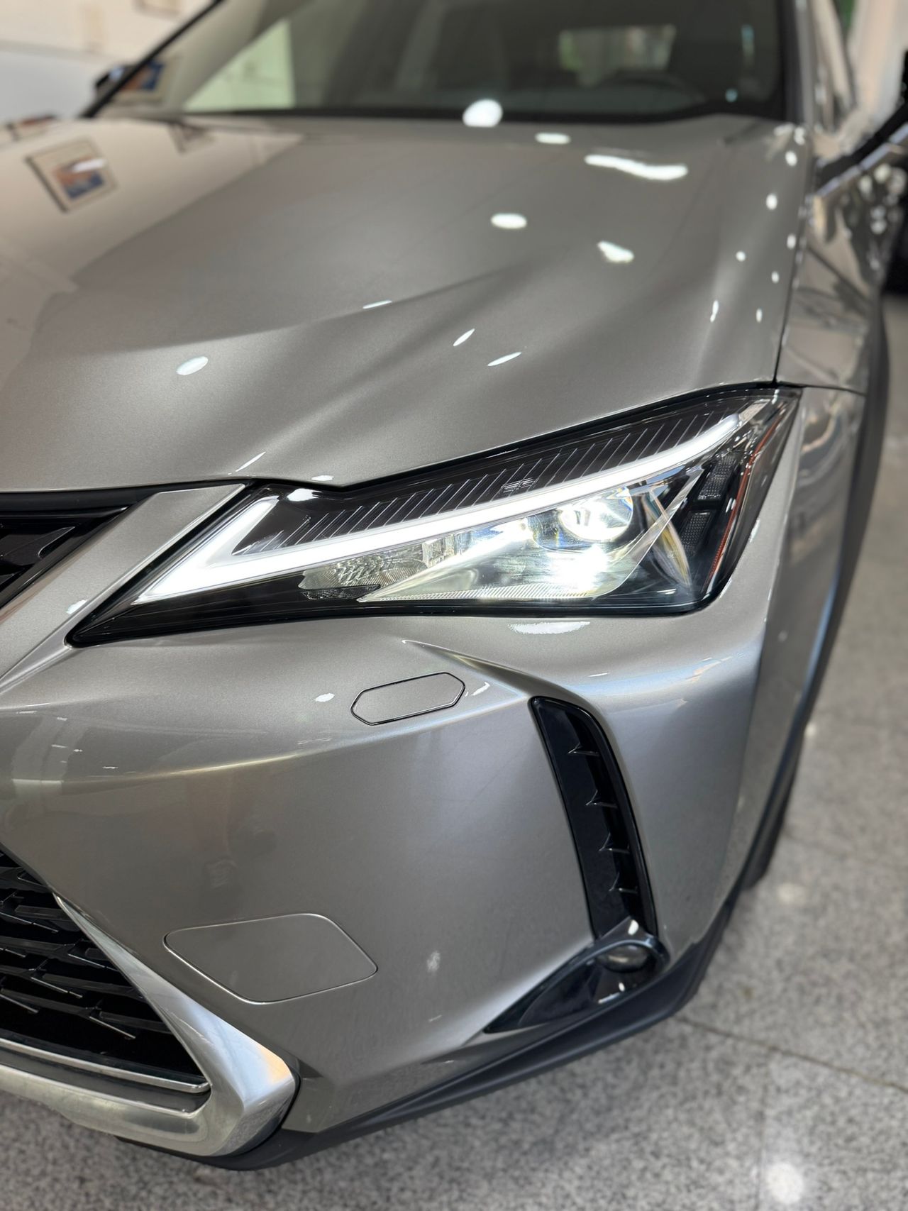 Lexus UX 250h Hybrid Premium  - Foto 2