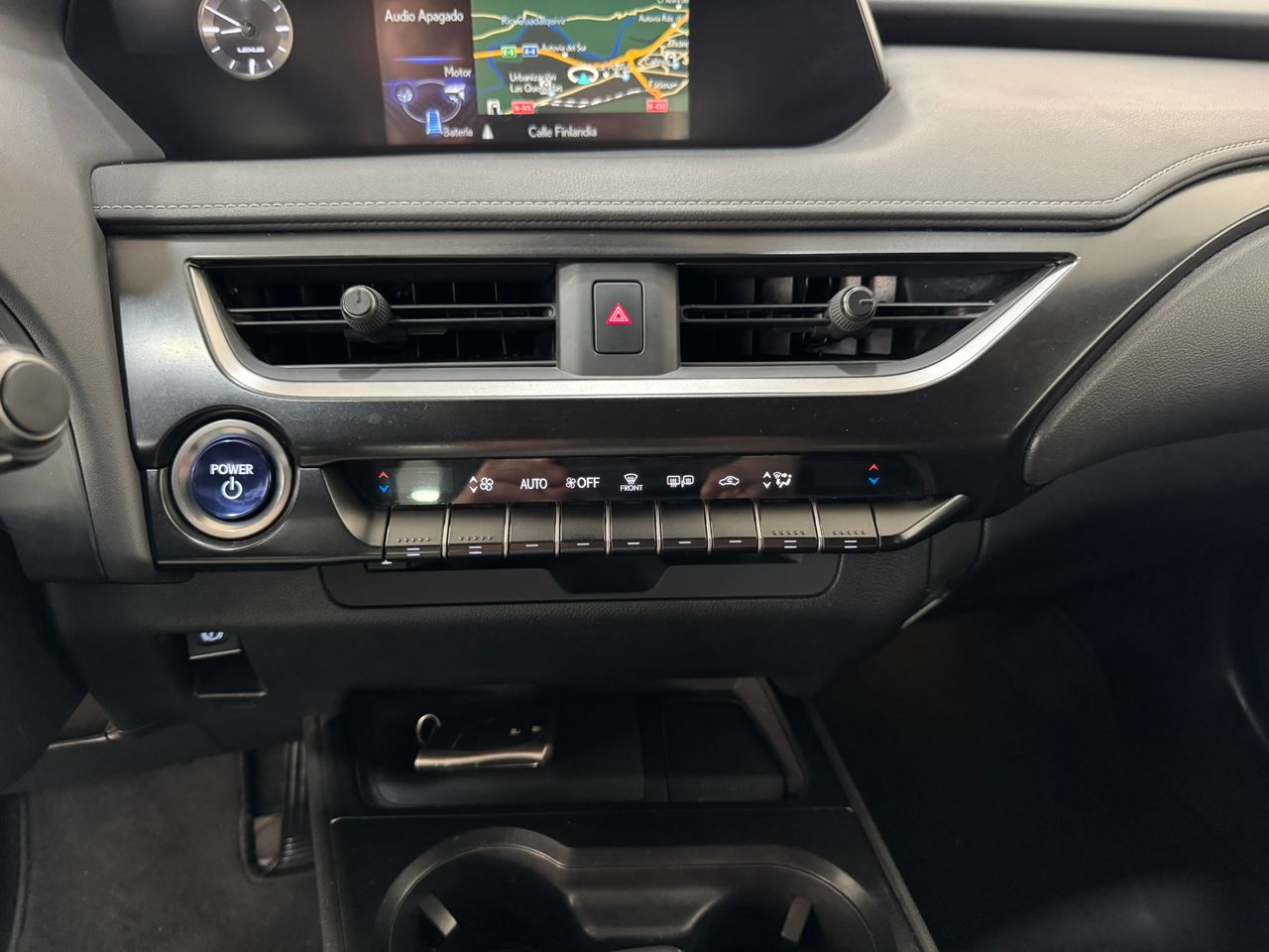 Lexus UX 250h Hybrid Premium  - Foto 2