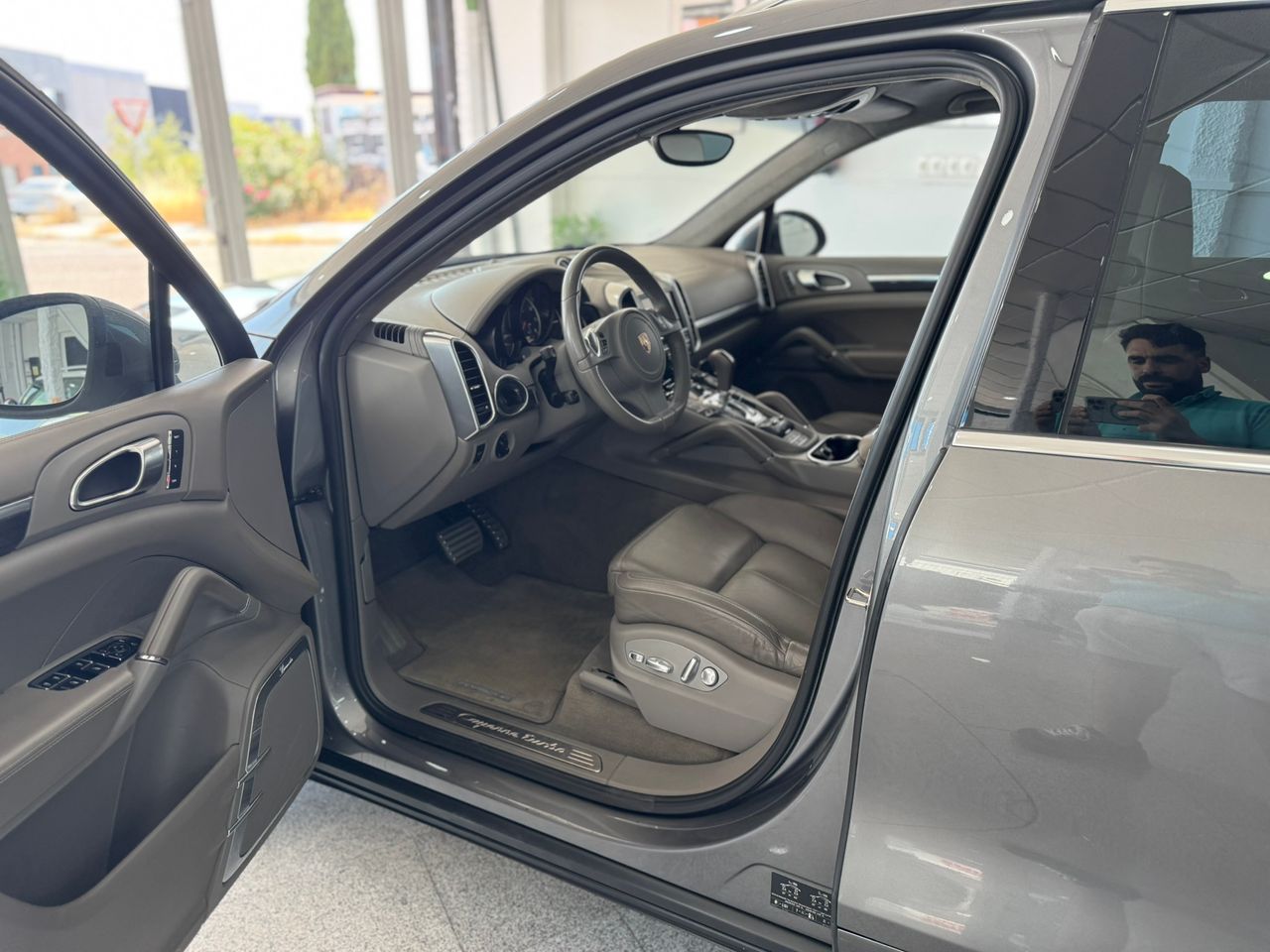 Porsche Cayenne Turbo 500cv  - Foto 2