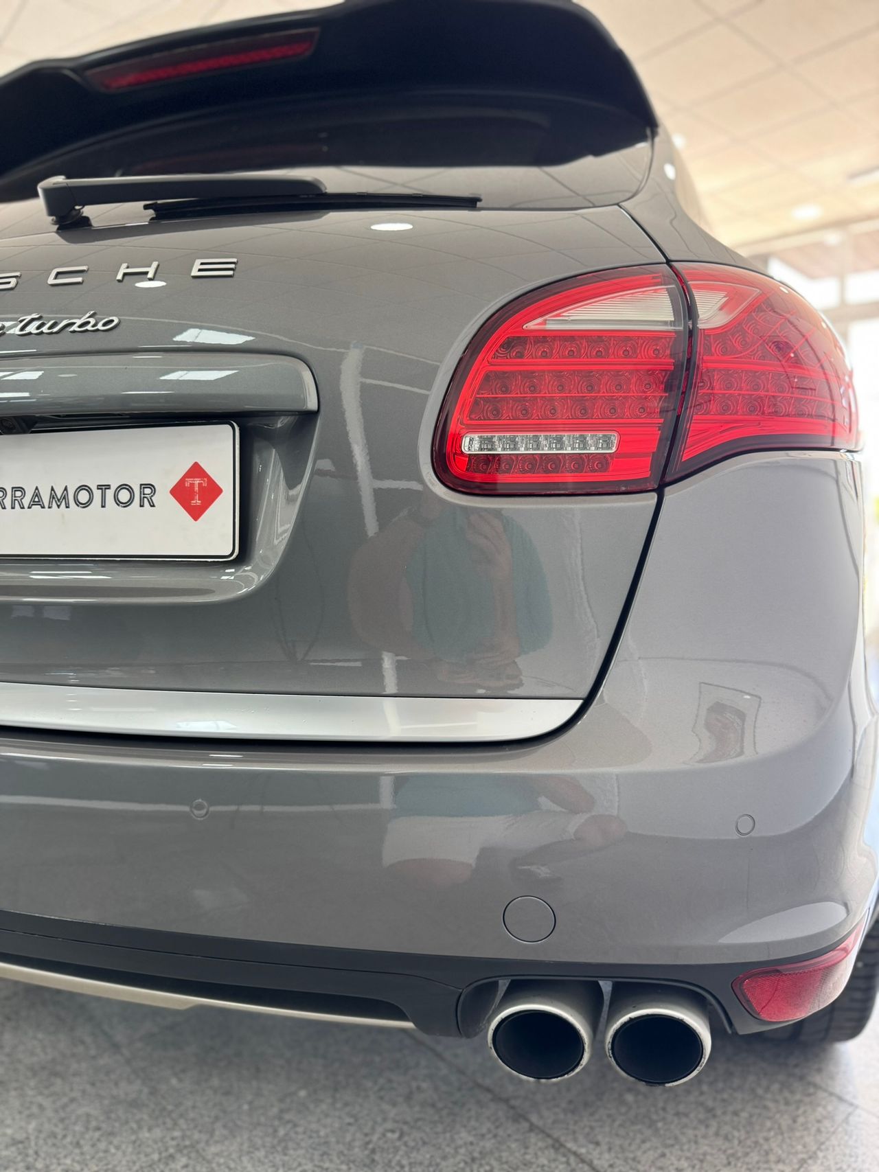 Porsche Cayenne Turbo 500cv  - Foto 2