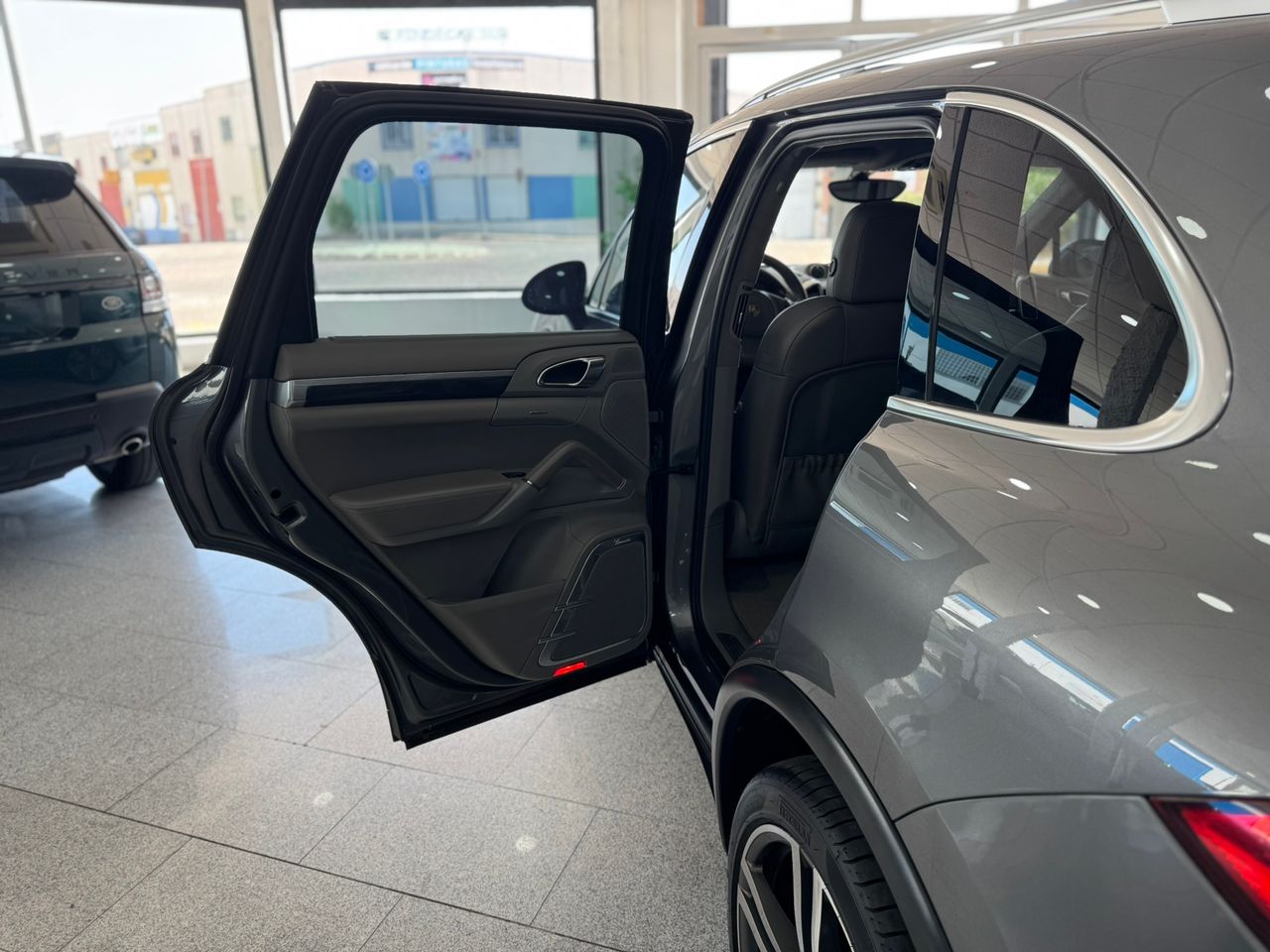 Porsche Cayenne Turbo 500cv  - Foto 2