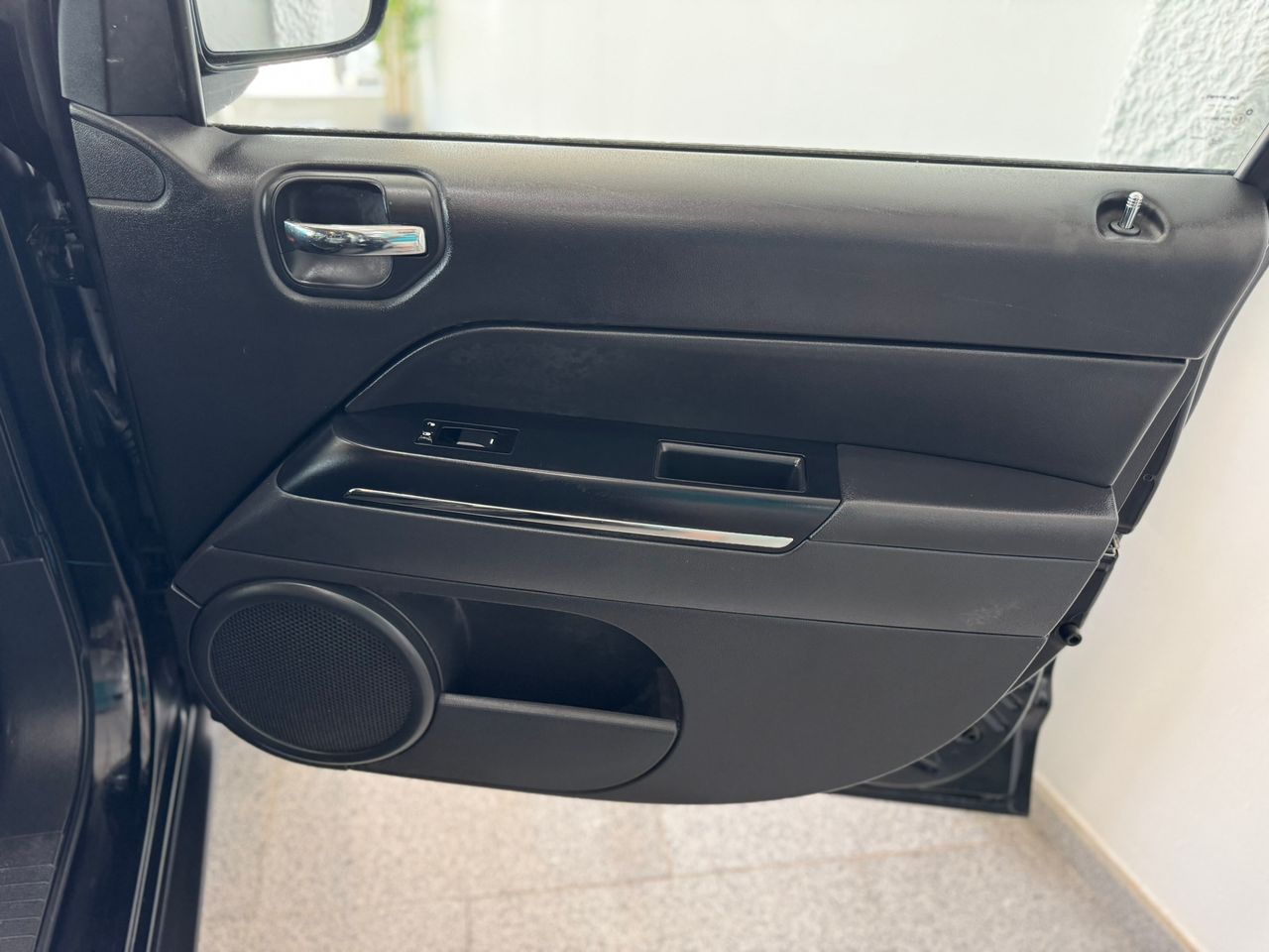 Jeep Compass 2.2 CRD 163CV LIMITED 4X4  - Foto 2