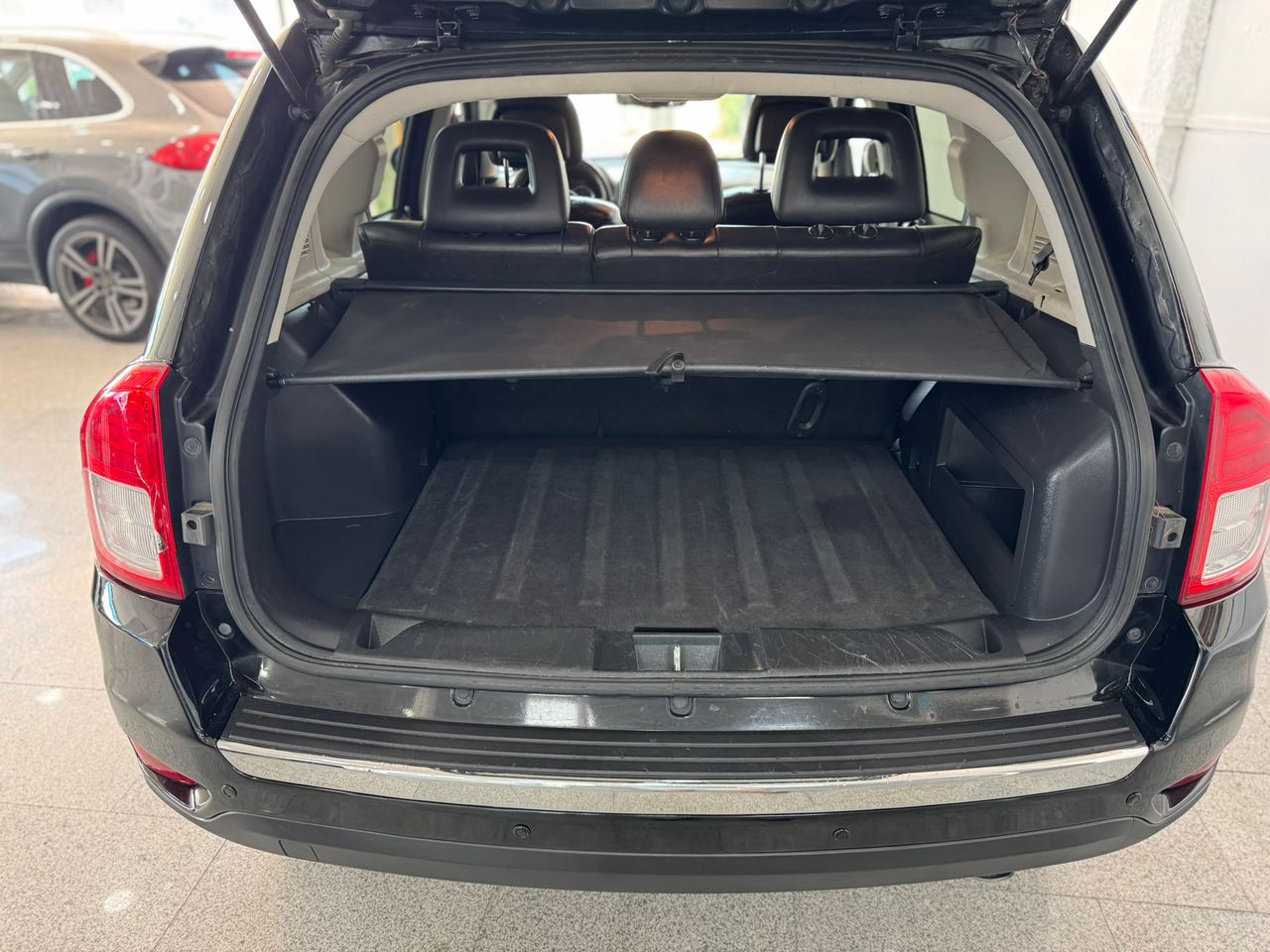 Jeep Compass 2.2 CRD 163CV LIMITED 4X4  - Foto 2