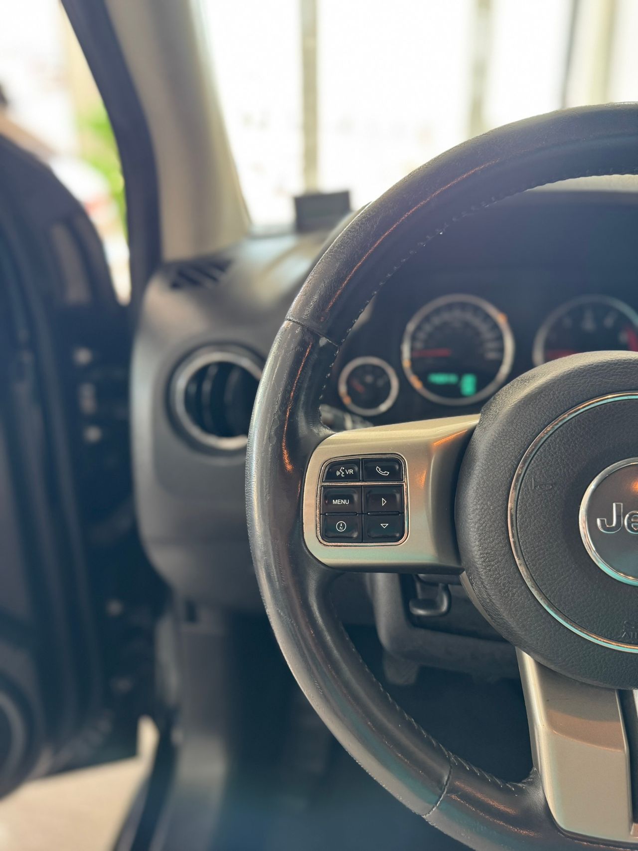 Jeep Compass 2.2 CRD 163CV LIMITED 4X4  - Foto 2