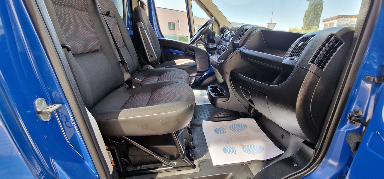 Peugeot Boxer 2.2 HDI 140CV CARROZADO 20m Cubicos  - Foto 2