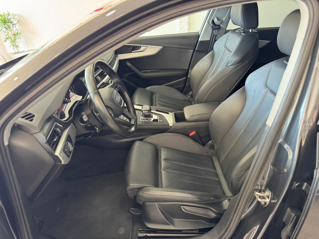Audi A4 AVANT 2.0 TDI SPORT S-TRONIC  - Foto 2