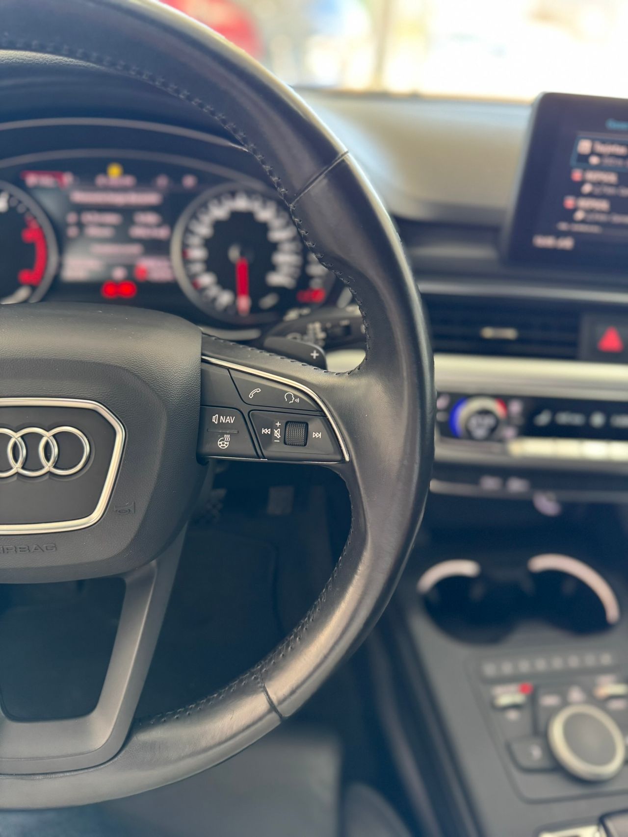 Audi A4 AVANT 2.0 TDI SPORT S-TRONIC  - Foto 2