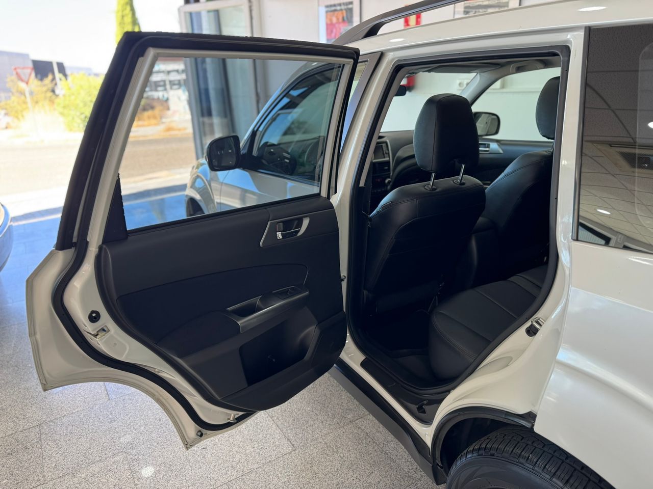 Subaru Forester SPORT PLUS 2.0D 146CV 4X4  - Foto 2