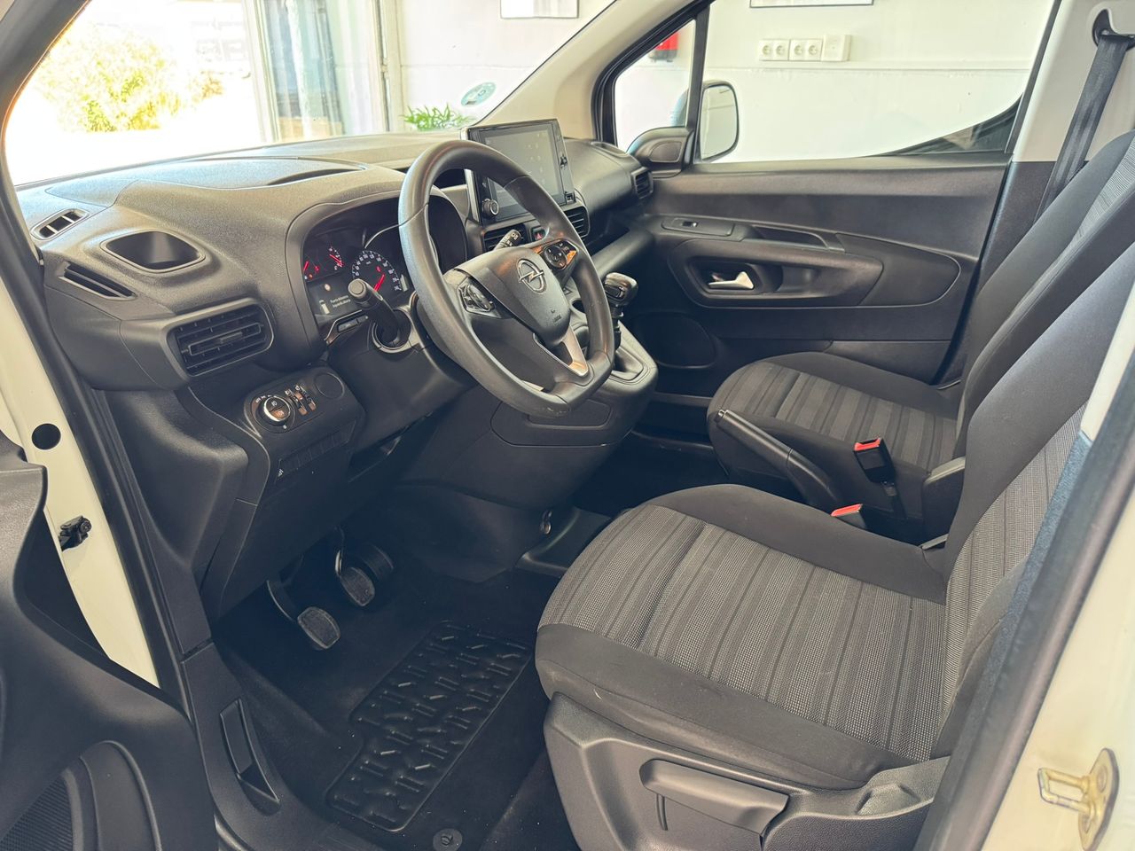 Opel Combo LIFE S/S EDITION PLUS L (COMBI)  - Foto 2