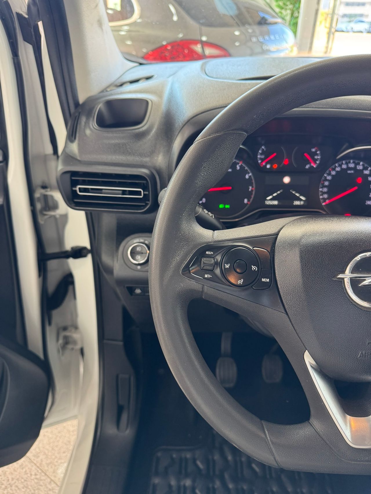 Opel Combo LIFE S/S EDITION PLUS L (COMBI)  - Foto 2
