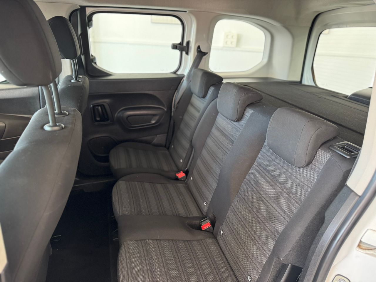 Opel Combo LIFE S/S EDITION PLUS L (COMBI)  - Foto 2