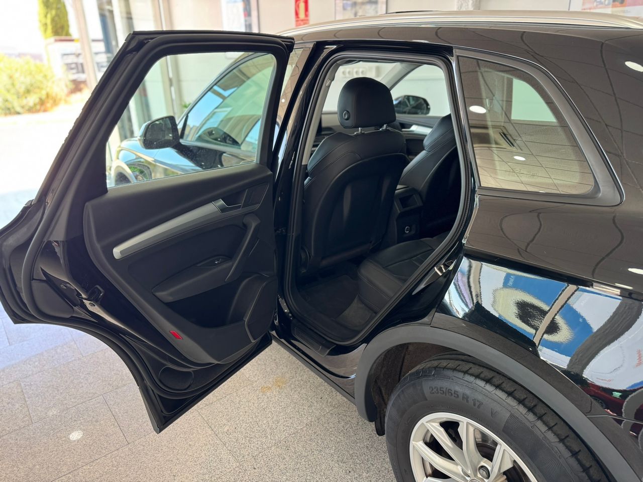 Audi Q5 2.0 TDI SPORT   - Foto 2