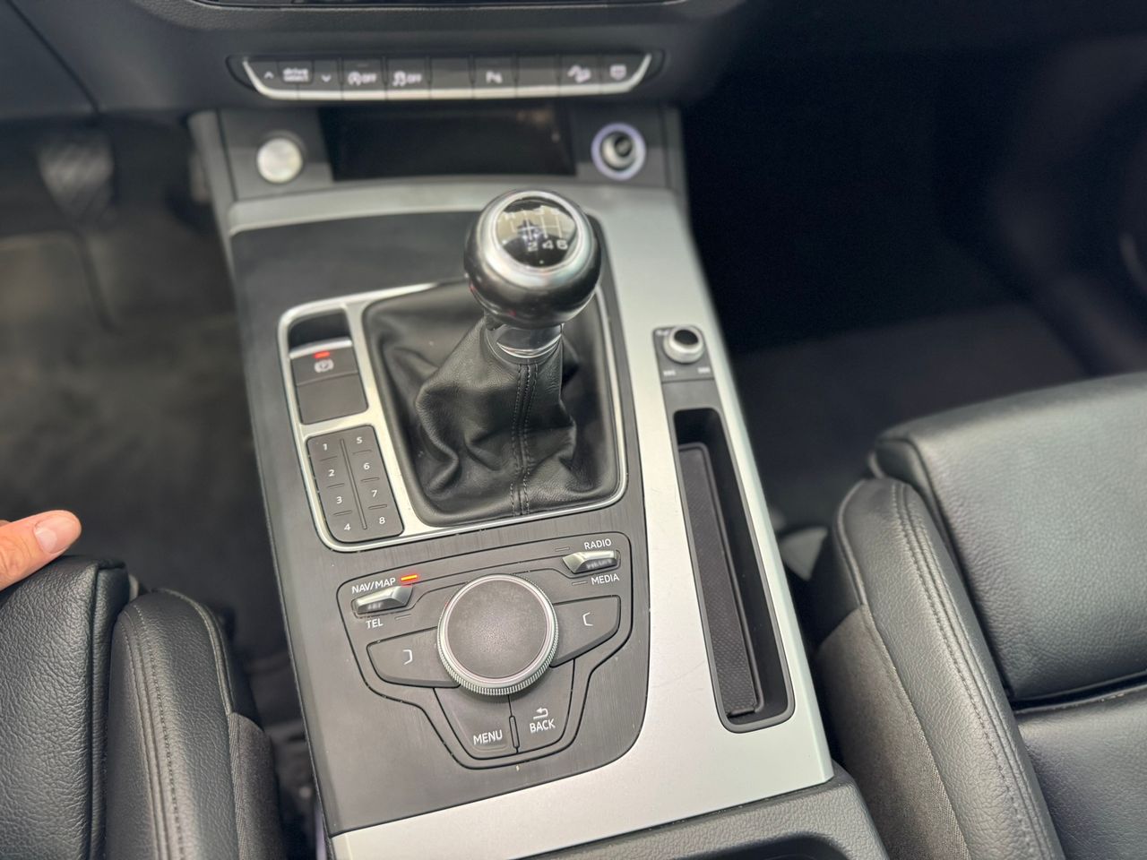 Audi Q5 2.0 TDI SPORT   - Foto 2