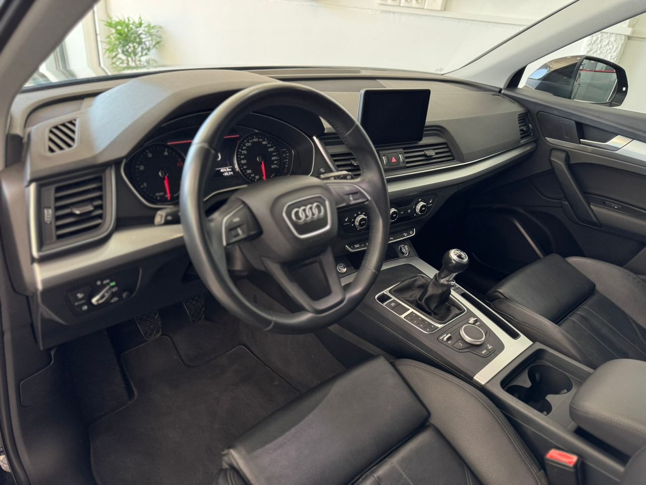 Audi Q5 2.0 TDI SPORT   - Foto 2