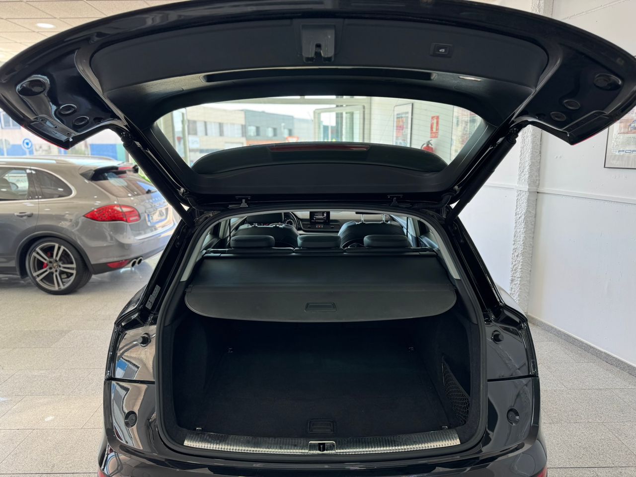 Audi Q5 2.0 TDI SPORT   - Foto 2