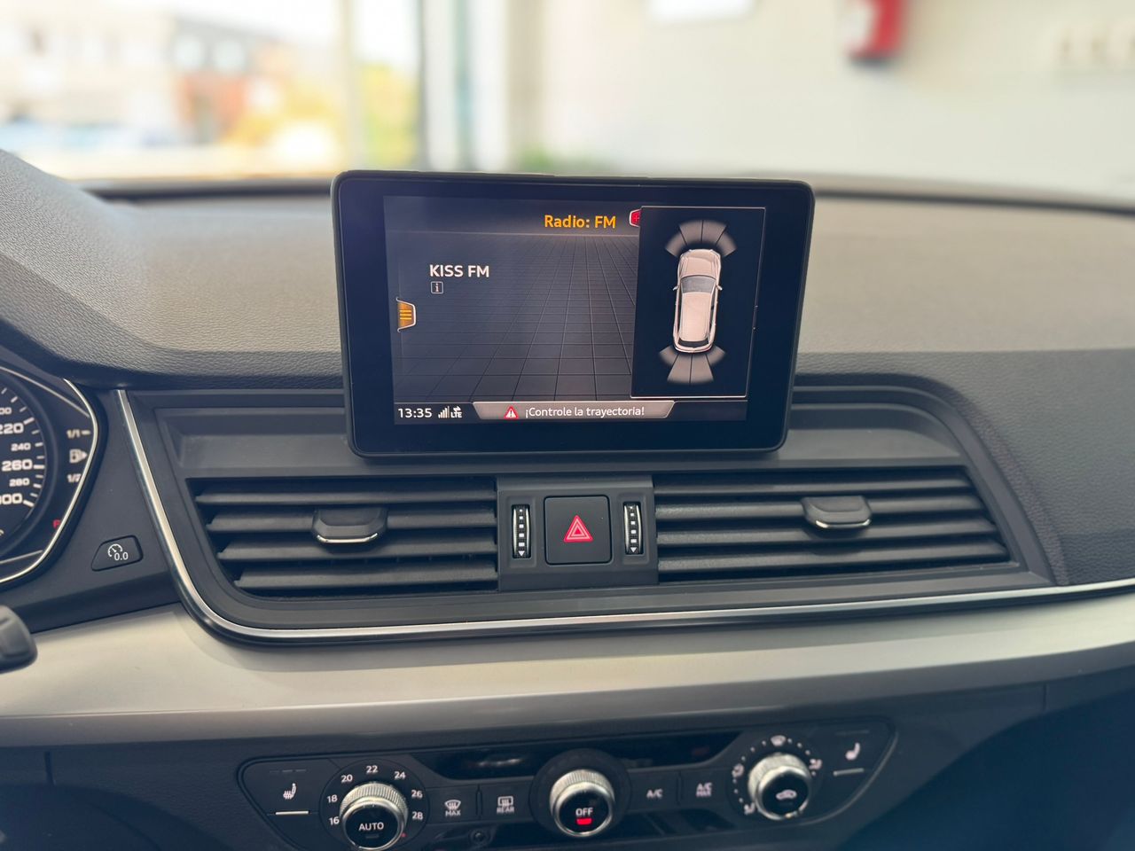 Audi Q5 2.0 TDI SPORT   - Foto 2