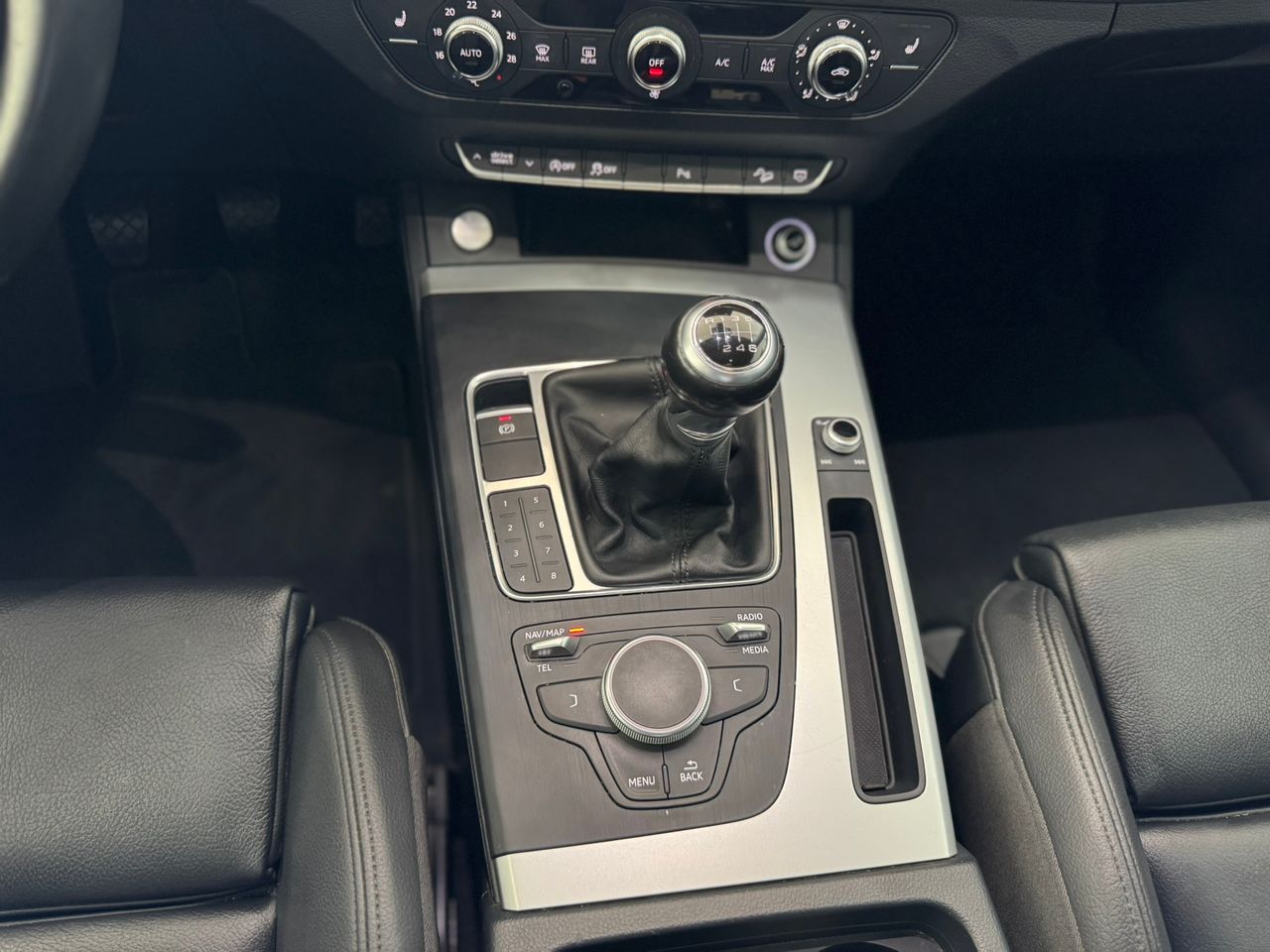 Audi Q5 2.0 TDI SPORT   - Foto 2