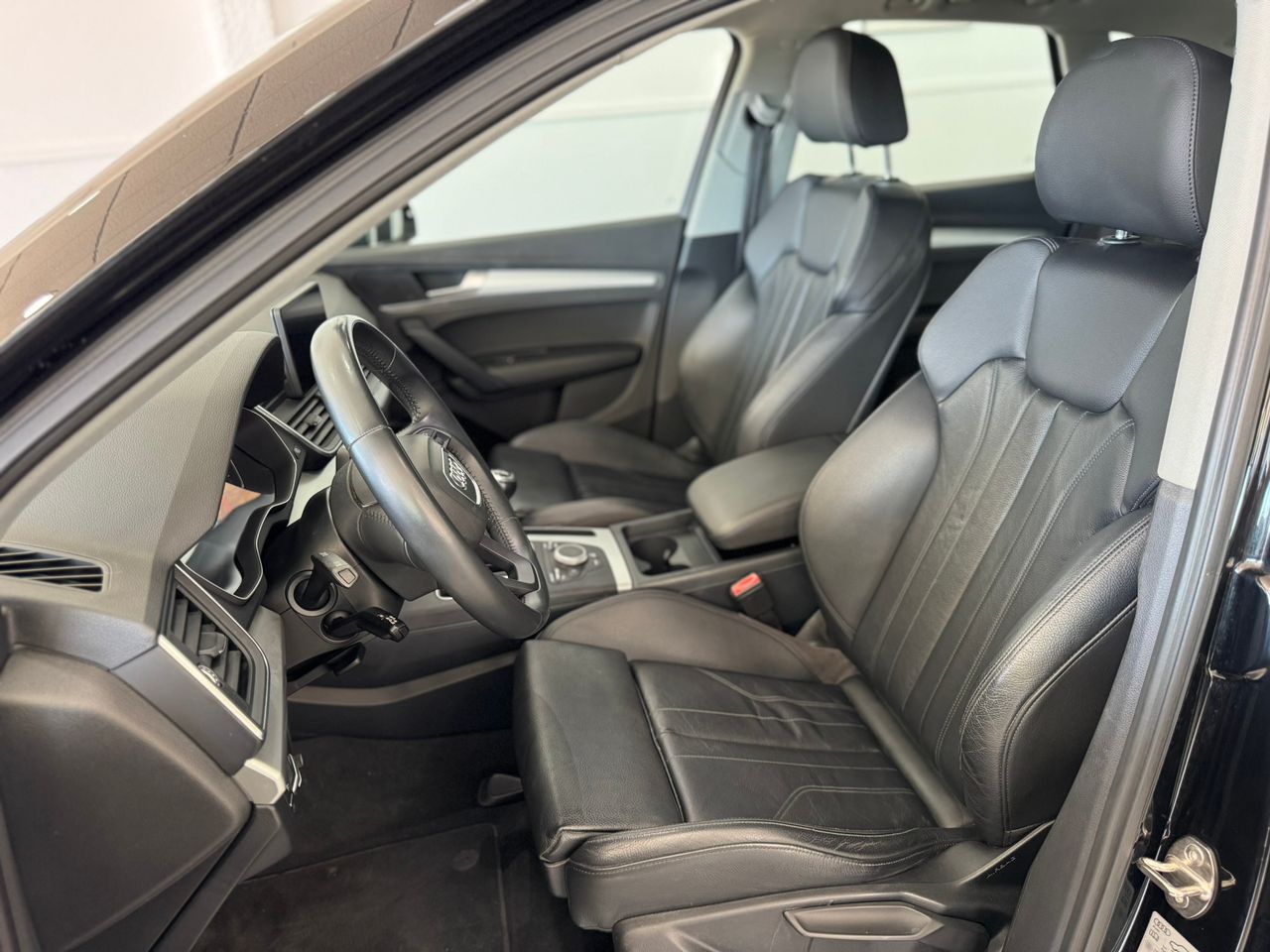 Audi Q5 2.0 TDI SPORT   - Foto 2