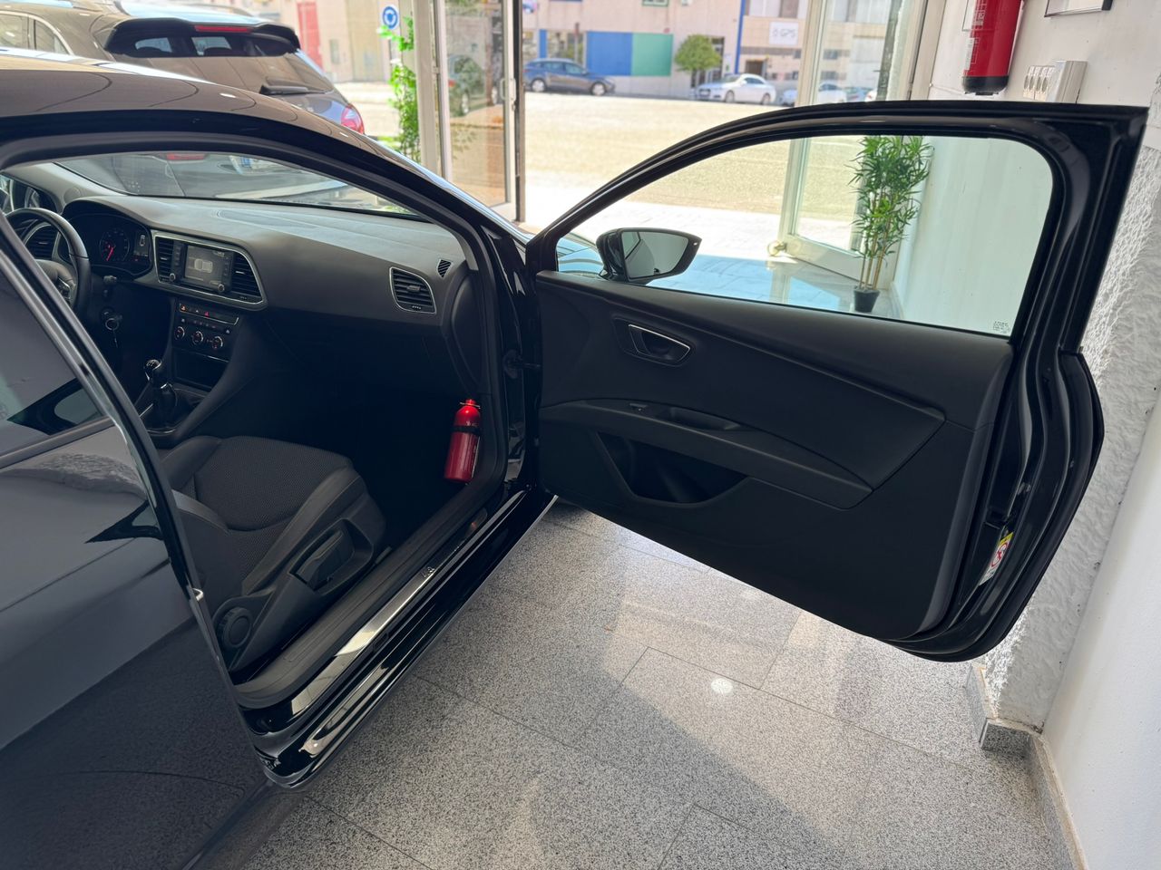 Seat Leon FR PLUS SC 1.4 TSI 125CV  - Foto 2