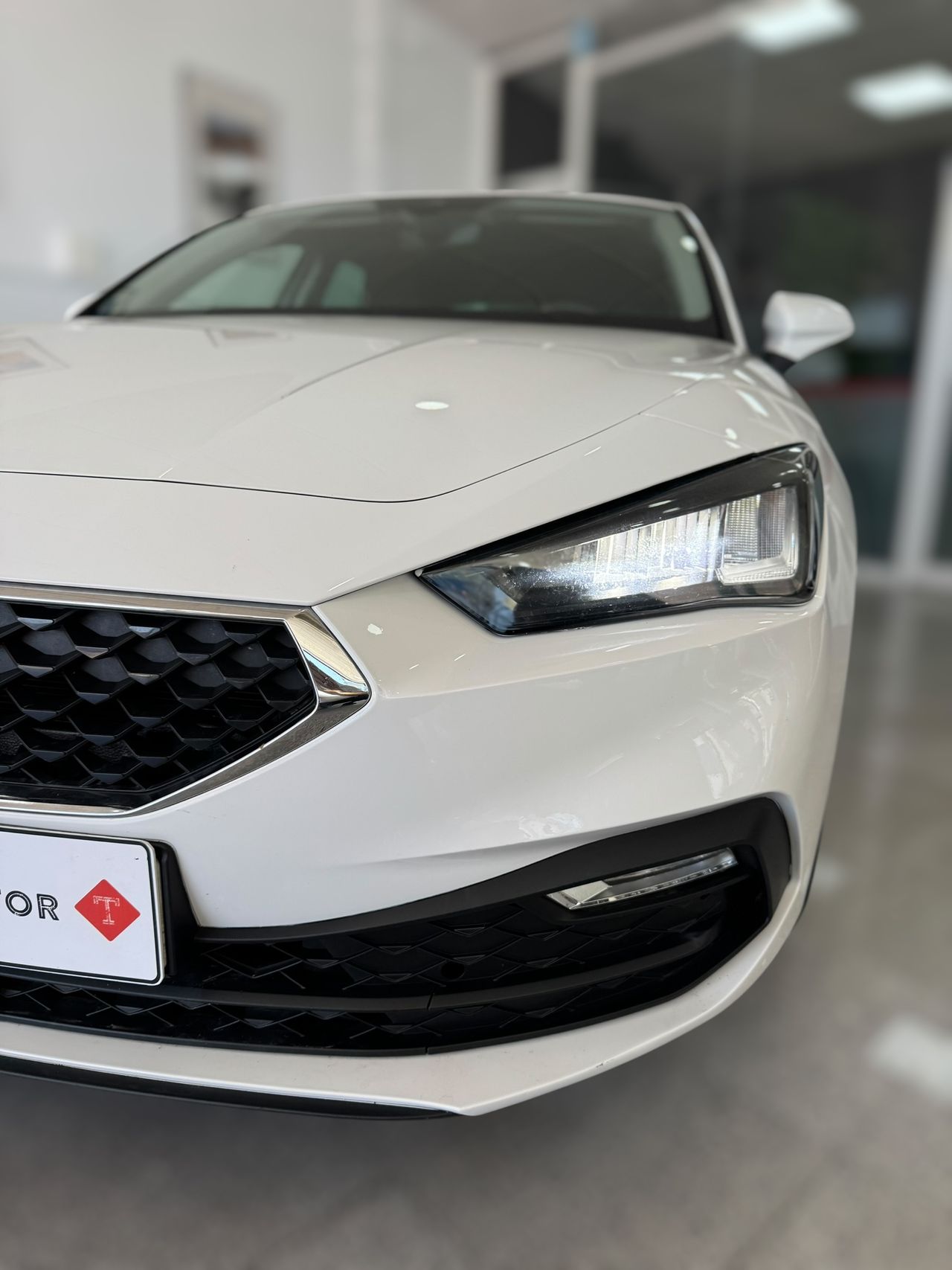 Seat Leon 2.0 TDI STYLE GO 2021  - Foto 2