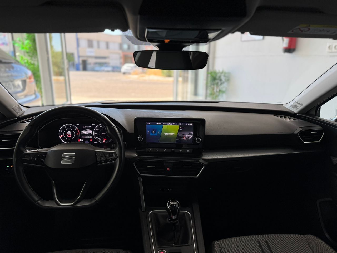 Seat Leon 2.0 TDI STYLE GO 2021  - Foto 2