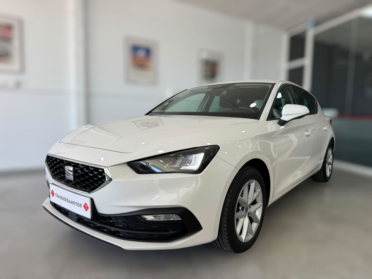 Seat Leon 2.0 TDI STYLE GO 2021  - Foto 2