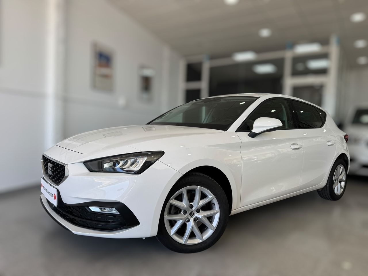 Seat Leon 2.0 TDI STYLE GO 2021  - Foto 2