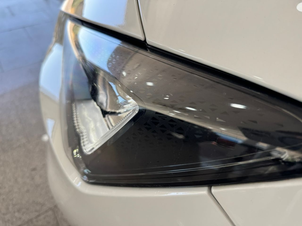 Seat Leon 2.0 TDI STYLE GO 2021  - Foto 2