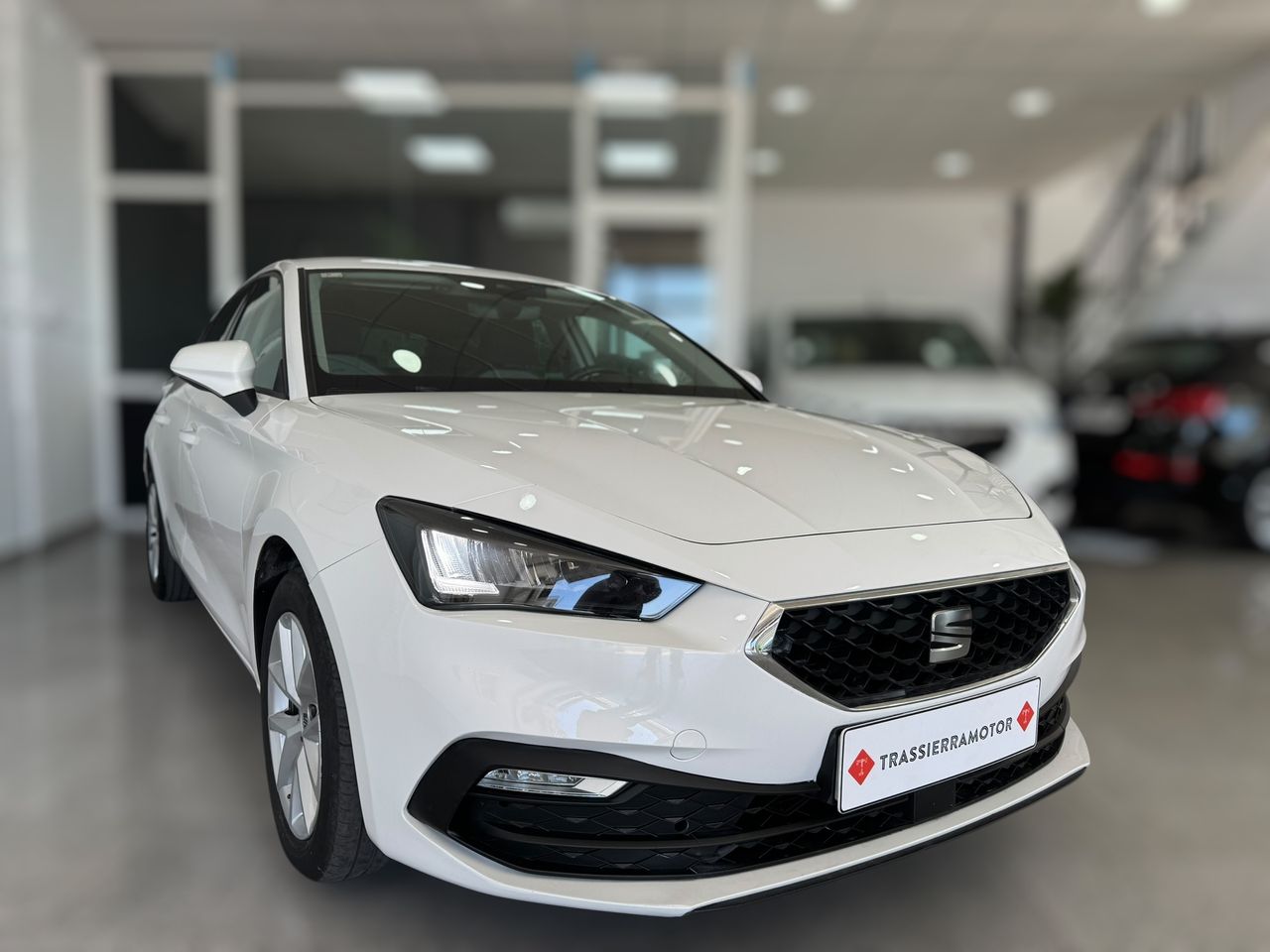 Seat Leon 2.0 TDI STYLE GO 2021  - Foto 2