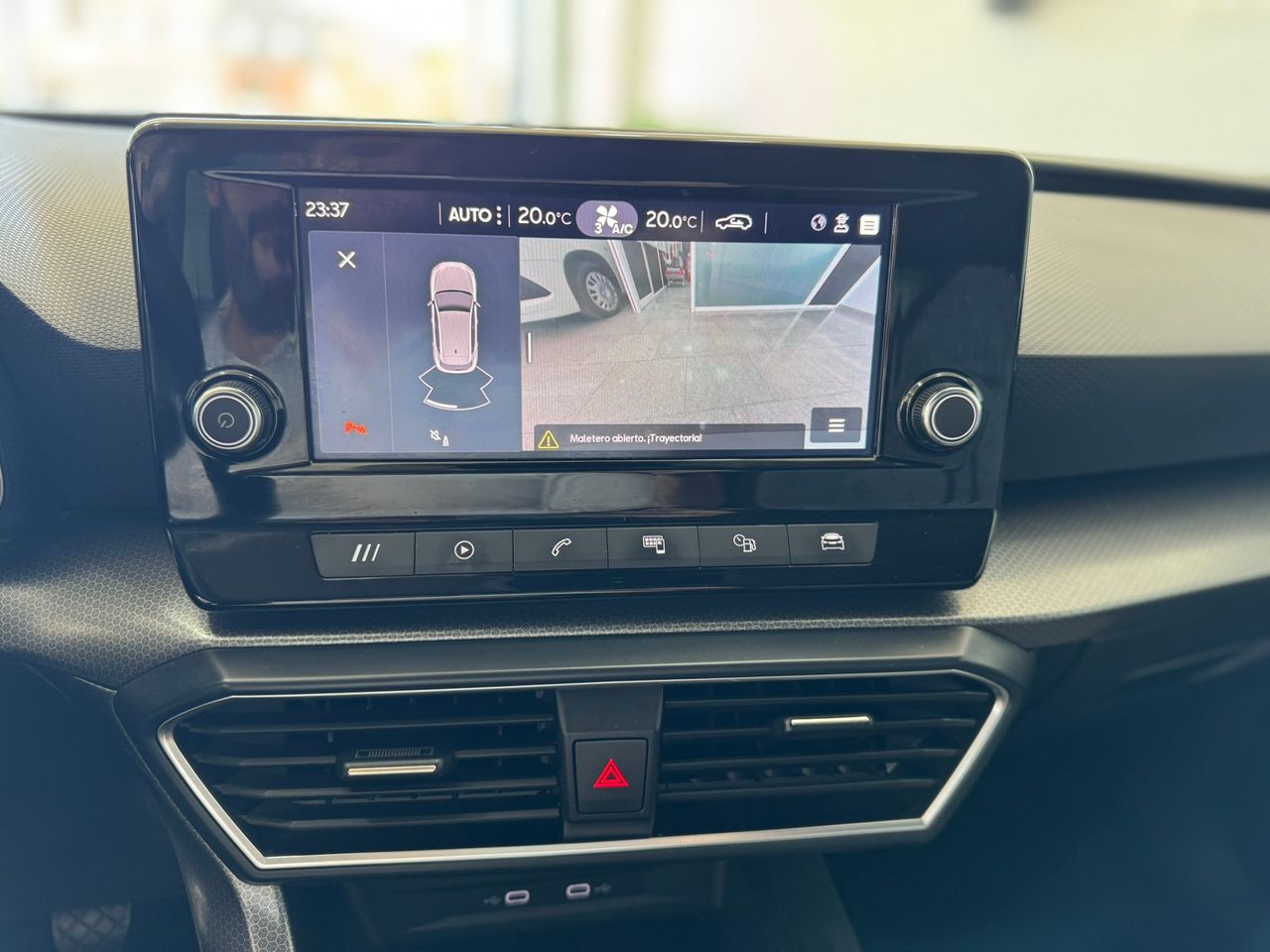 Seat Leon 2.0 TDI STYLE GO 2021  - Foto 2