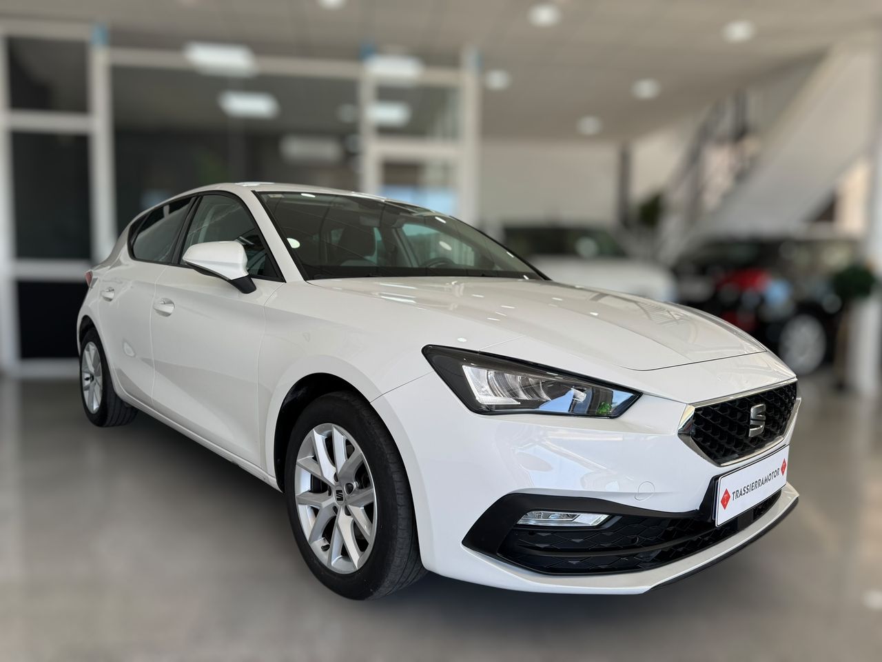 Seat Leon 2.0 TDI STYLE GO 2021  - Foto 2