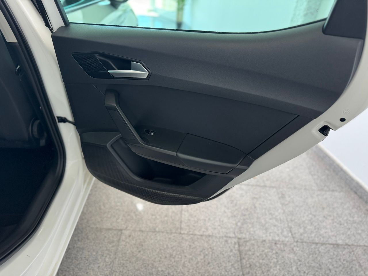 Seat Leon 2.0 TDI STYLE GO 2021  - Foto 2