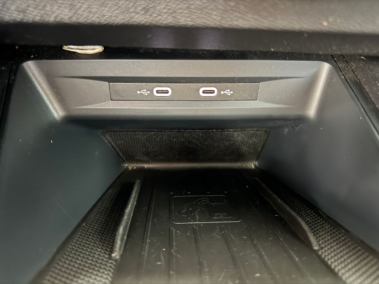 Seat Leon 2.0 TDI STYLE GO 2021  - Foto 2