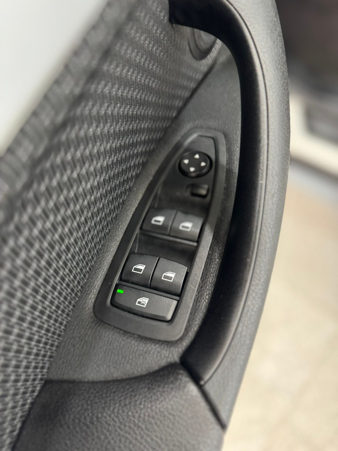 BMW X1 18D sDRIVE 150CV  AUTOMÁTICO ADVANTAGE RESTYLING  - Foto 2