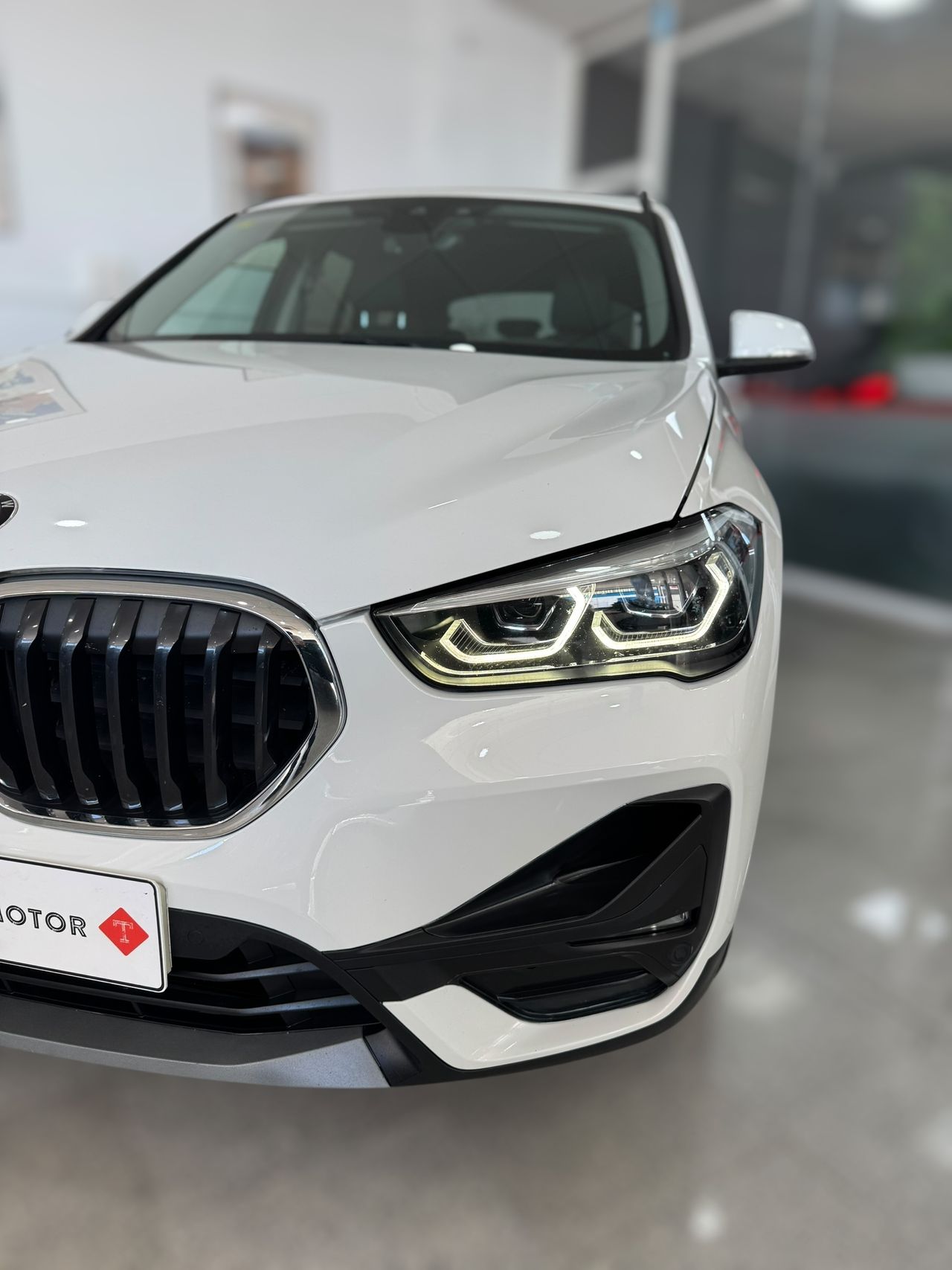 BMW X1 18D sDRIVE 150CV  AUTOMÁTICO ADVANTAGE RESTYLING  - Foto 2