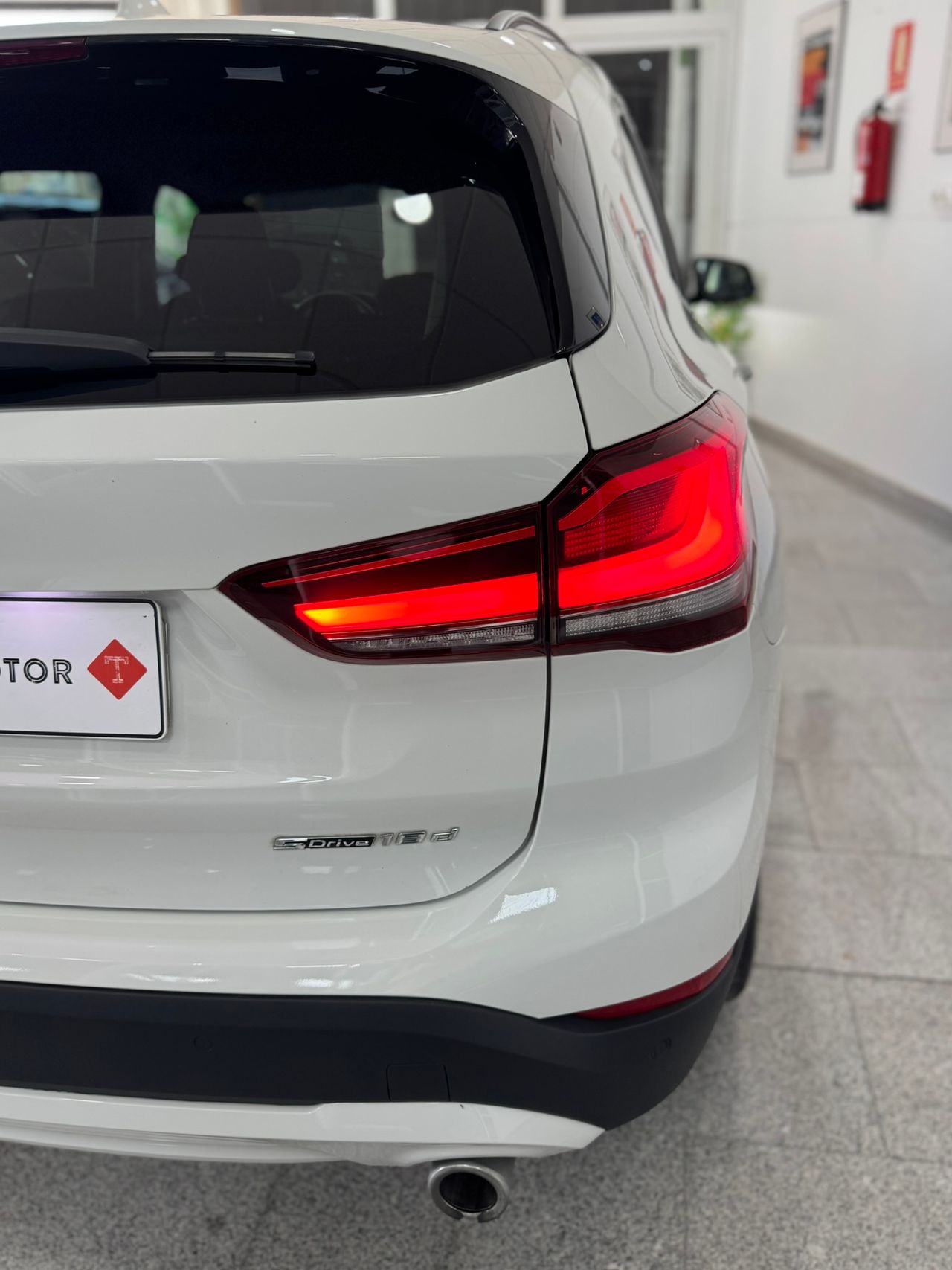 BMW X1 18D sDRIVE 150CV  AUTOMÁTICO ADVANTAGE RESTYLING  - Foto 2