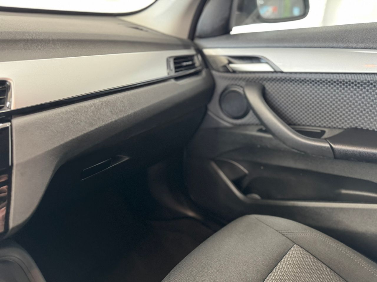 BMW X1 18D sDRIVE 150CV  AUTOMÁTICO ADVANTAGE RESTYLING  - Foto 2