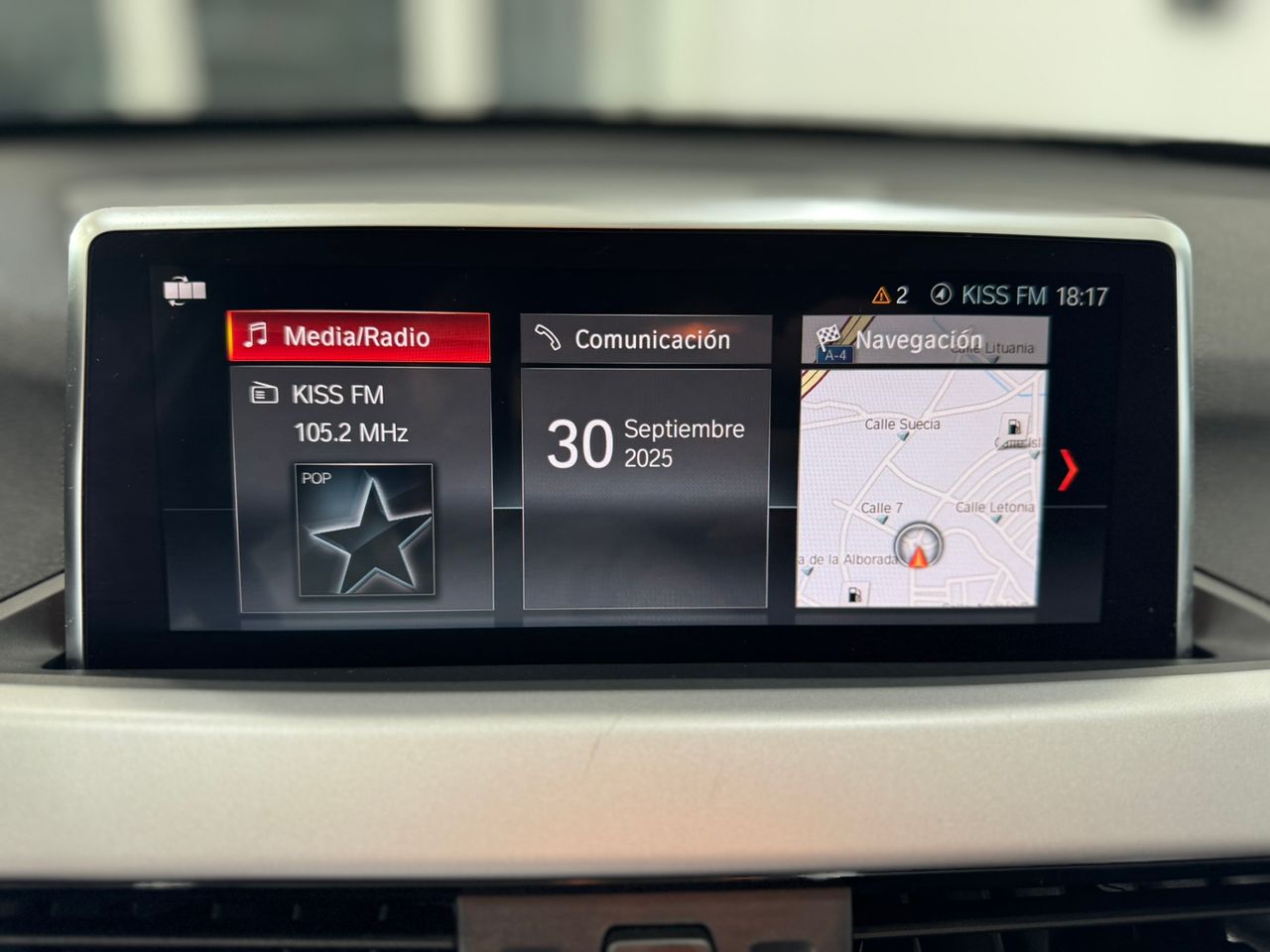 BMW X1 18D sDRIVE 150CV  AUTOMÁTICO ADVANTAGE RESTYLING  - Foto 2