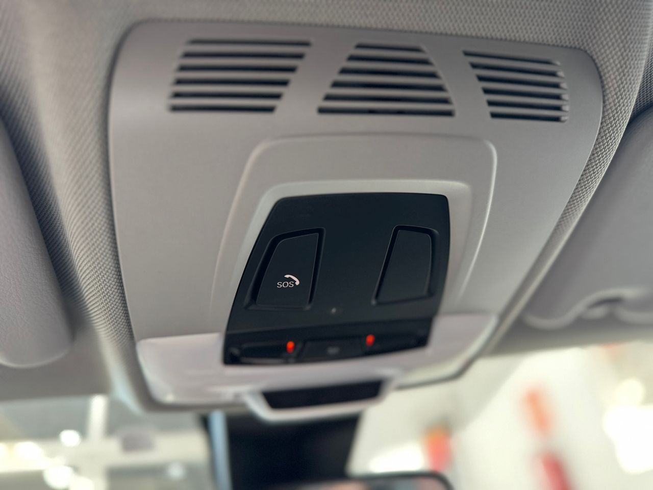 BMW X1 18D sDRIVE 150CV  AUTOMÁTICO ADVANTAGE RESTYLING  - Foto 2