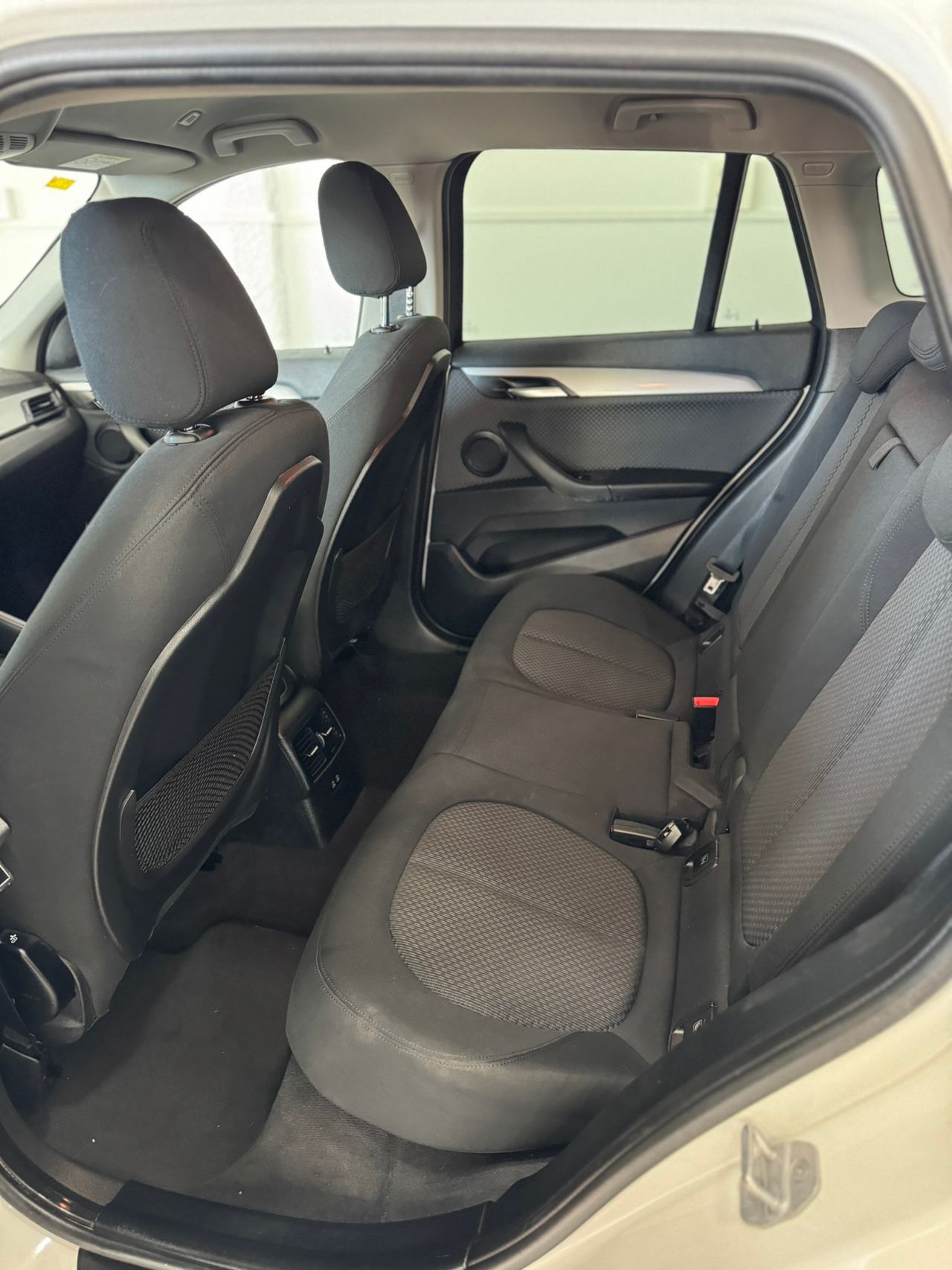 BMW X1 18D sDRIVE 150CV  AUTOMÁTICO ADVANTAGE RESTYLING  - Foto 2