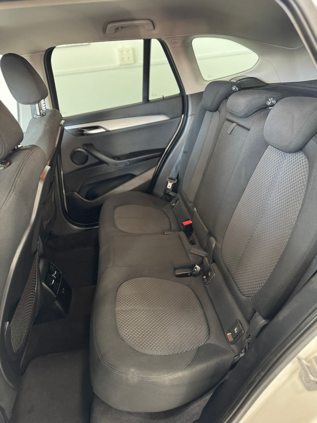 BMW X1 18D sDRIVE 150CV  AUTOMÁTICO ADVANTAGE RESTYLING  - Foto 2