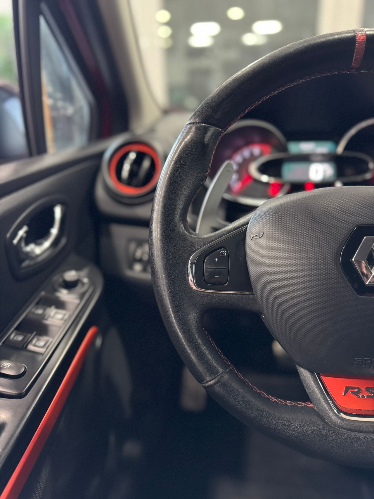 Renault Clio Sport RS 200cv  - Foto 2