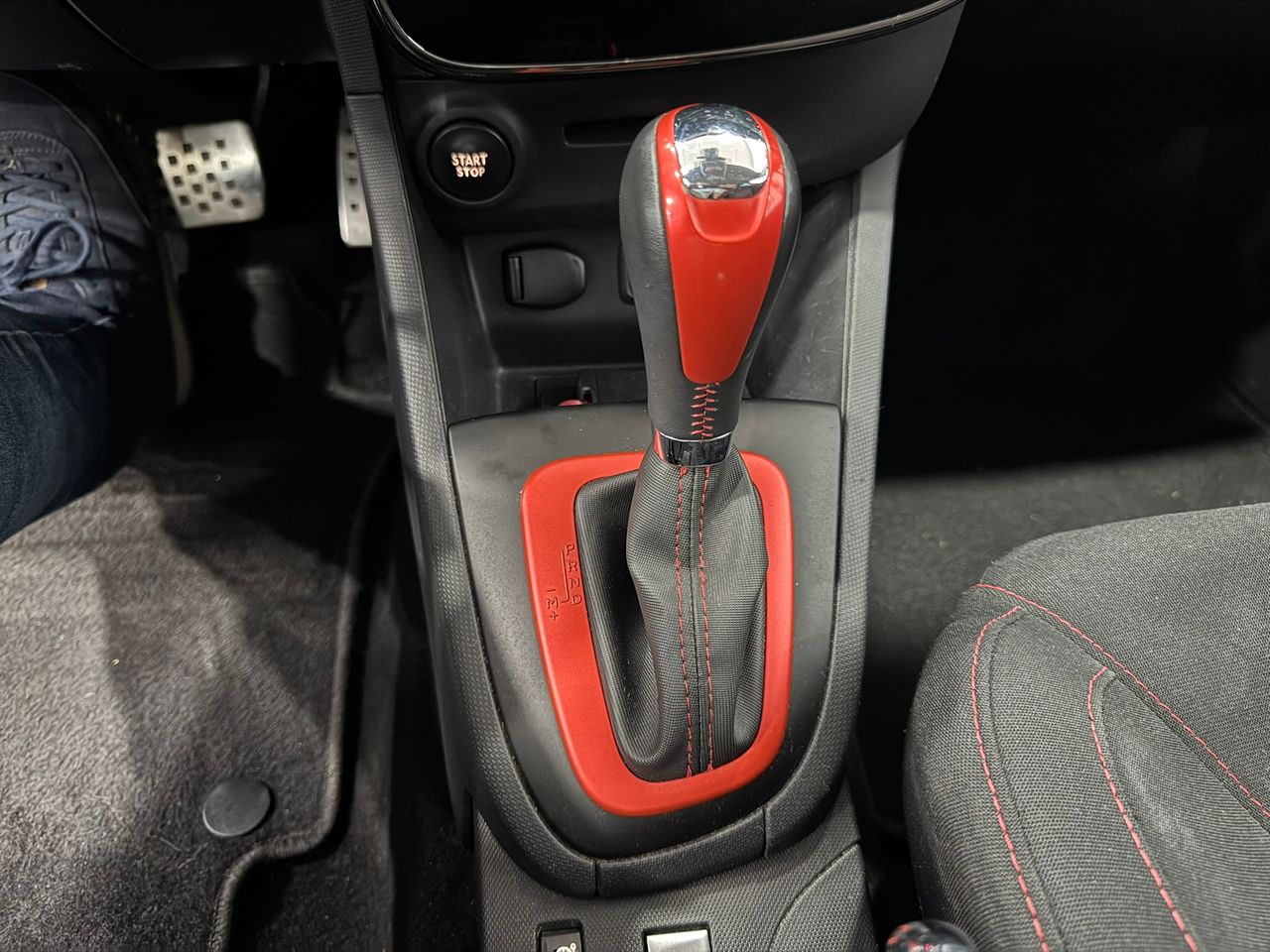 Renault Clio Sport RS 200cv  - Foto 2