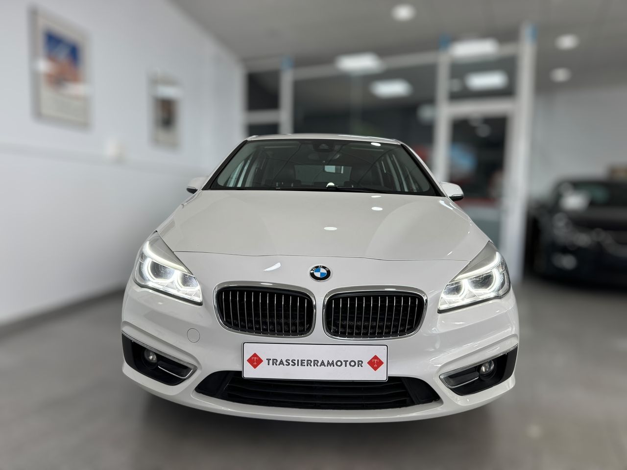 BMW Serie 2 Active Tourer 216d Luxury  - Foto 2