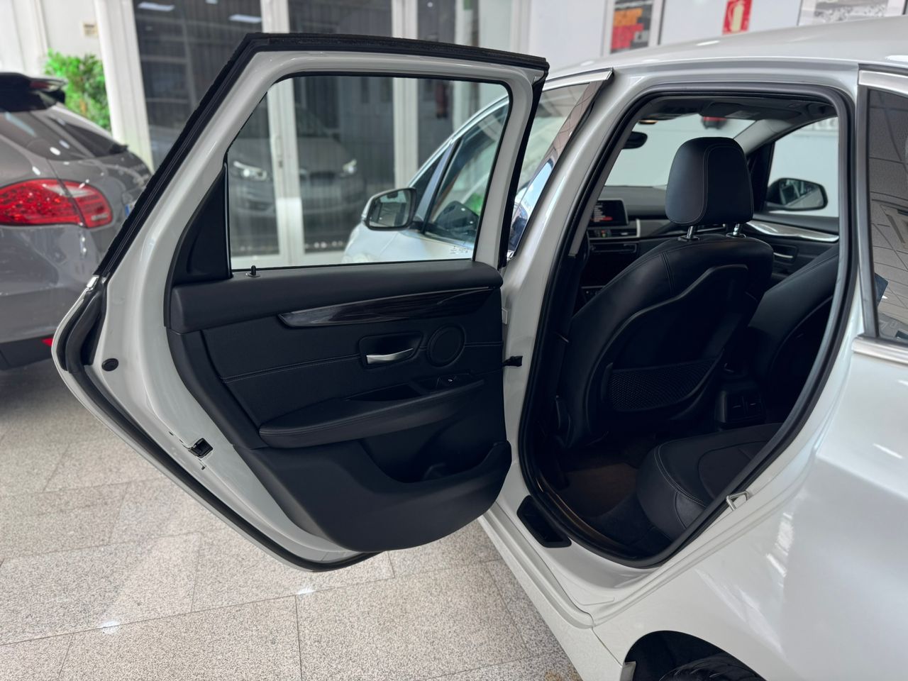 BMW Serie 2 Active Tourer 216d Luxury  - Foto 2