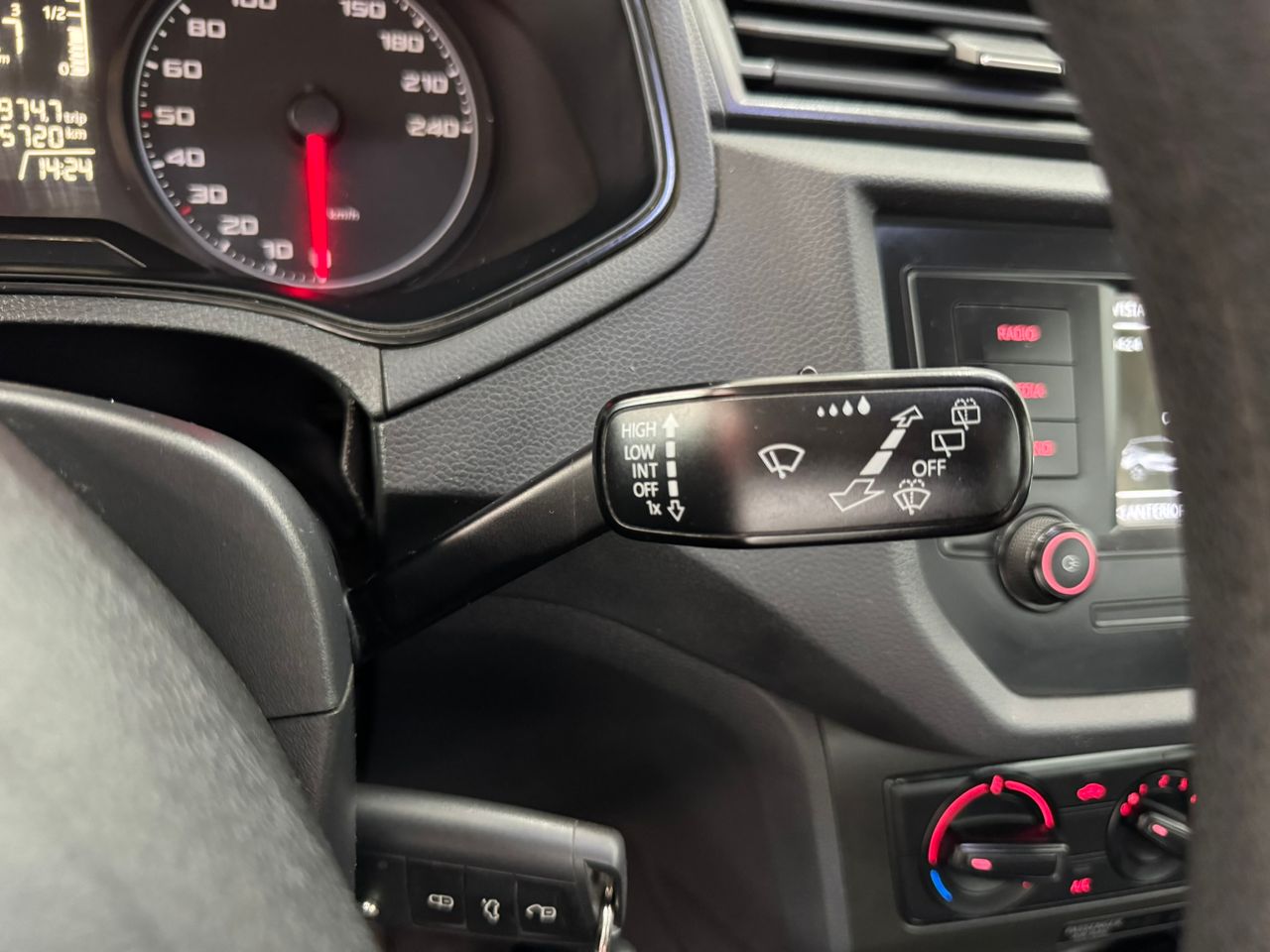 Seat Arona 1.6 TDI 95CV REFERENCE  - Foto 2