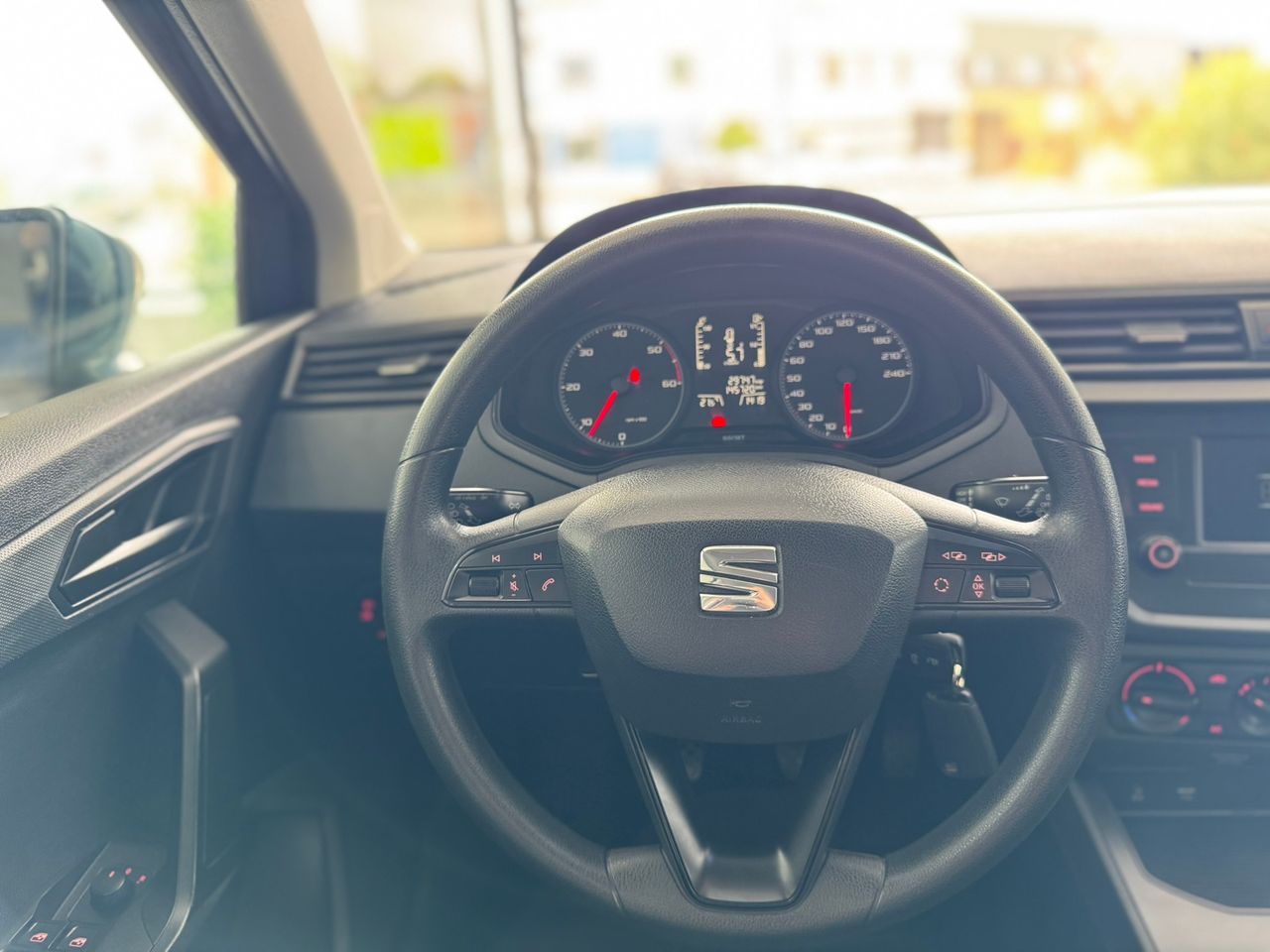 Seat Arona 1.6 TDI 95CV REFERENCE  - Foto 2