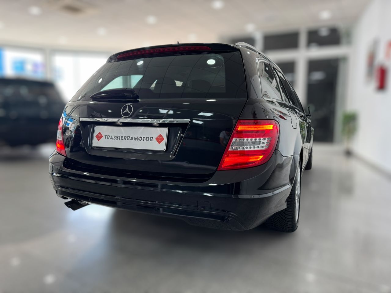 Mercedes Clase C BREAK AVANTGARDE 2.2 200d 136cv  - Foto 2