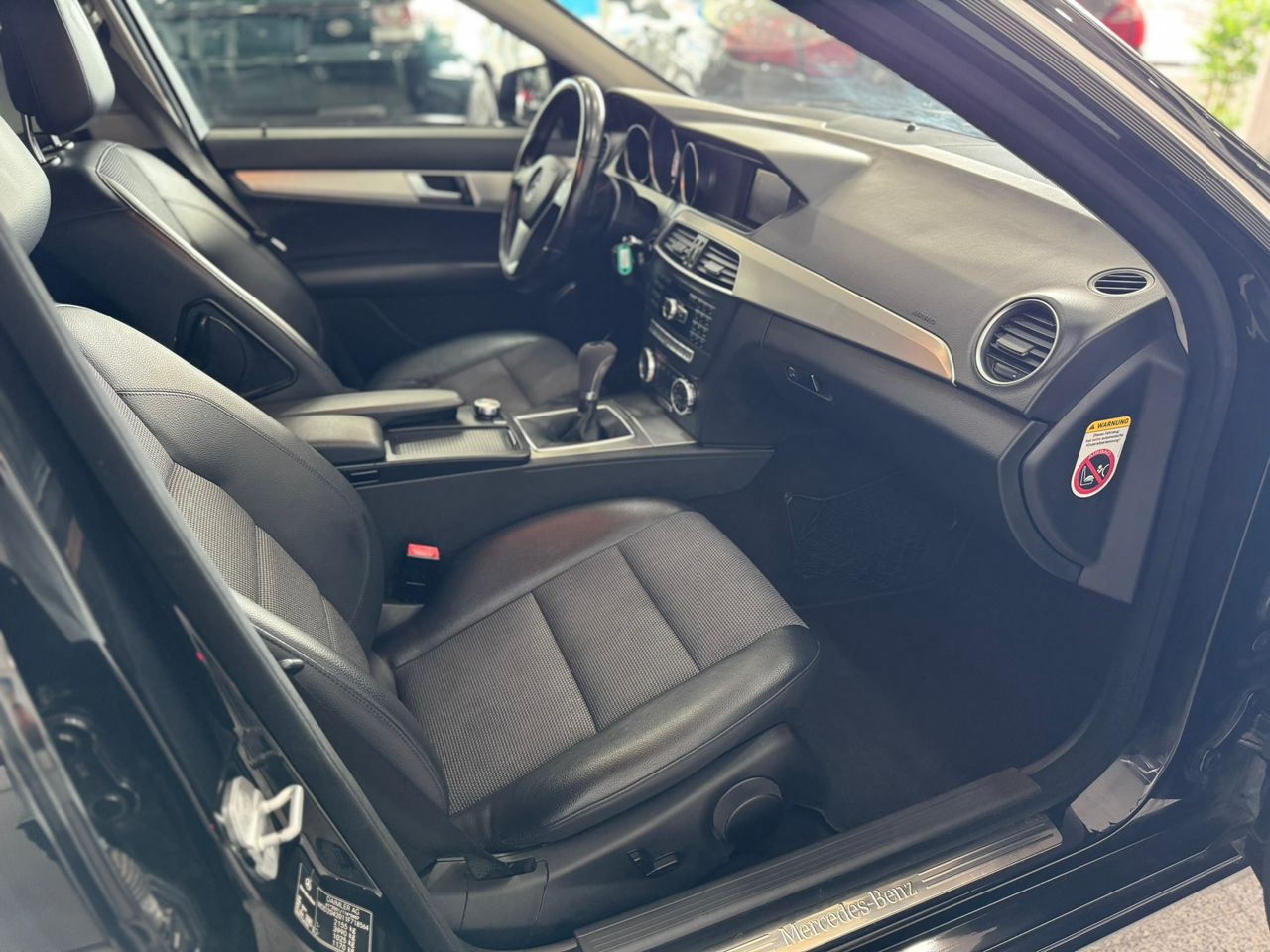 Mercedes Clase C BREAK AVANTGARDE 2.2 200d 136cv  - Foto 2