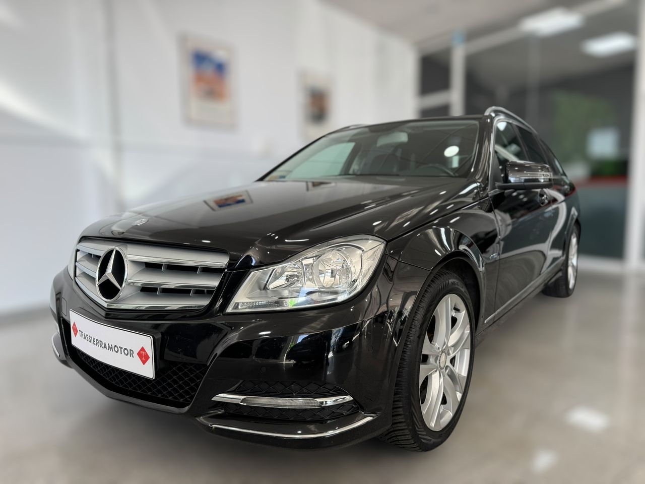 Mercedes Clase C BREAK AVANTGARDE 2.2 200d 136cv  - Foto 2